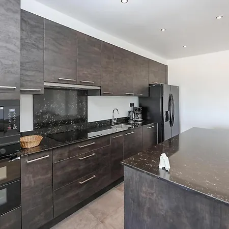 Cozy In With Kitchen شقة أوستيند